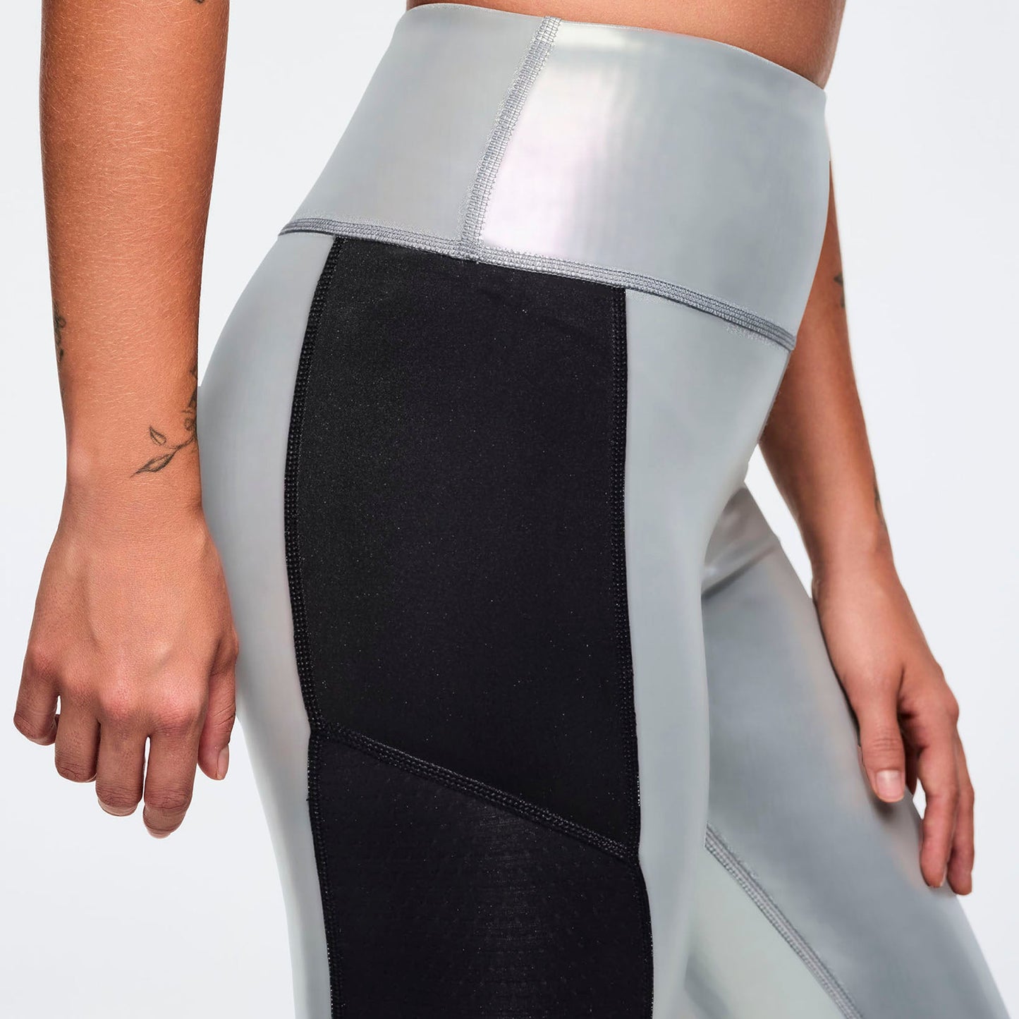 Zumba 25 High Waisted Ankle Leggings With Inserts