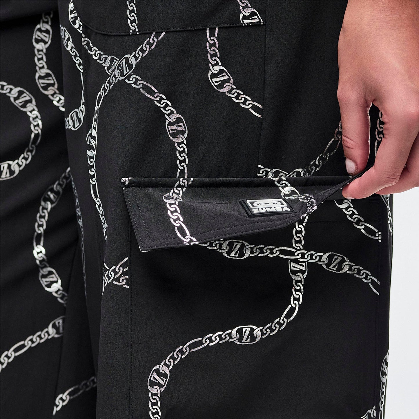 Dale-Z Woven Cargo Pants - Black/Silver Z1B000963