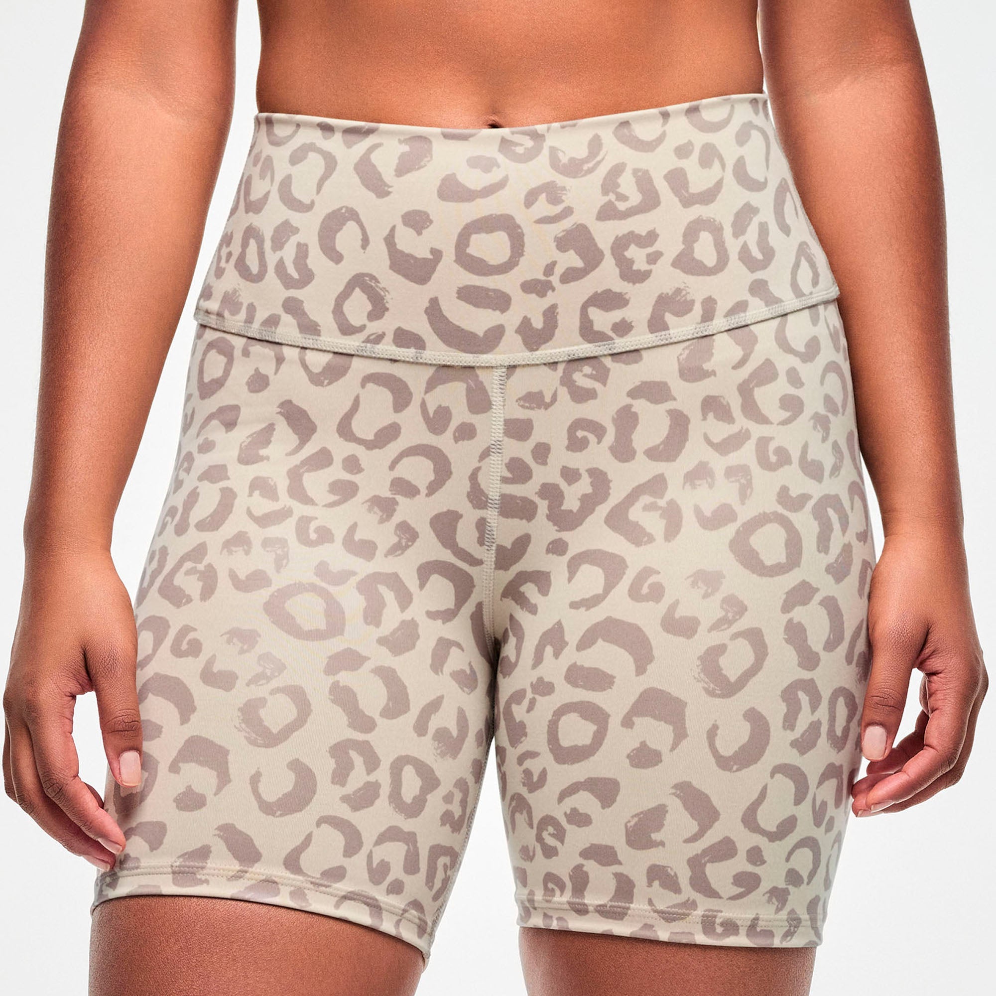 Zumba Z-Lift High Waisted Biker Shorts - Beige/Tonal – zumbawearth.com