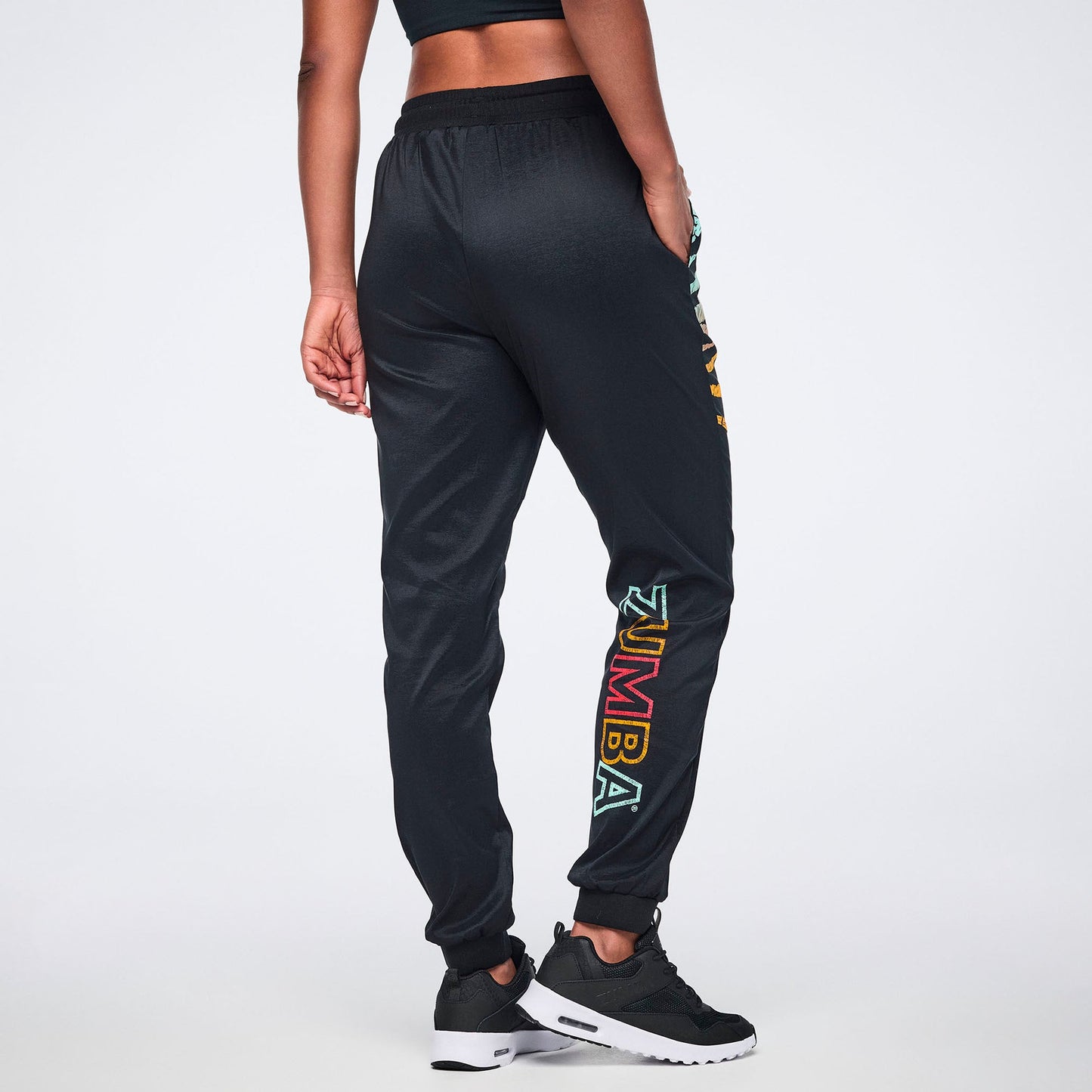 Wildbeat Men's Woven Joggers