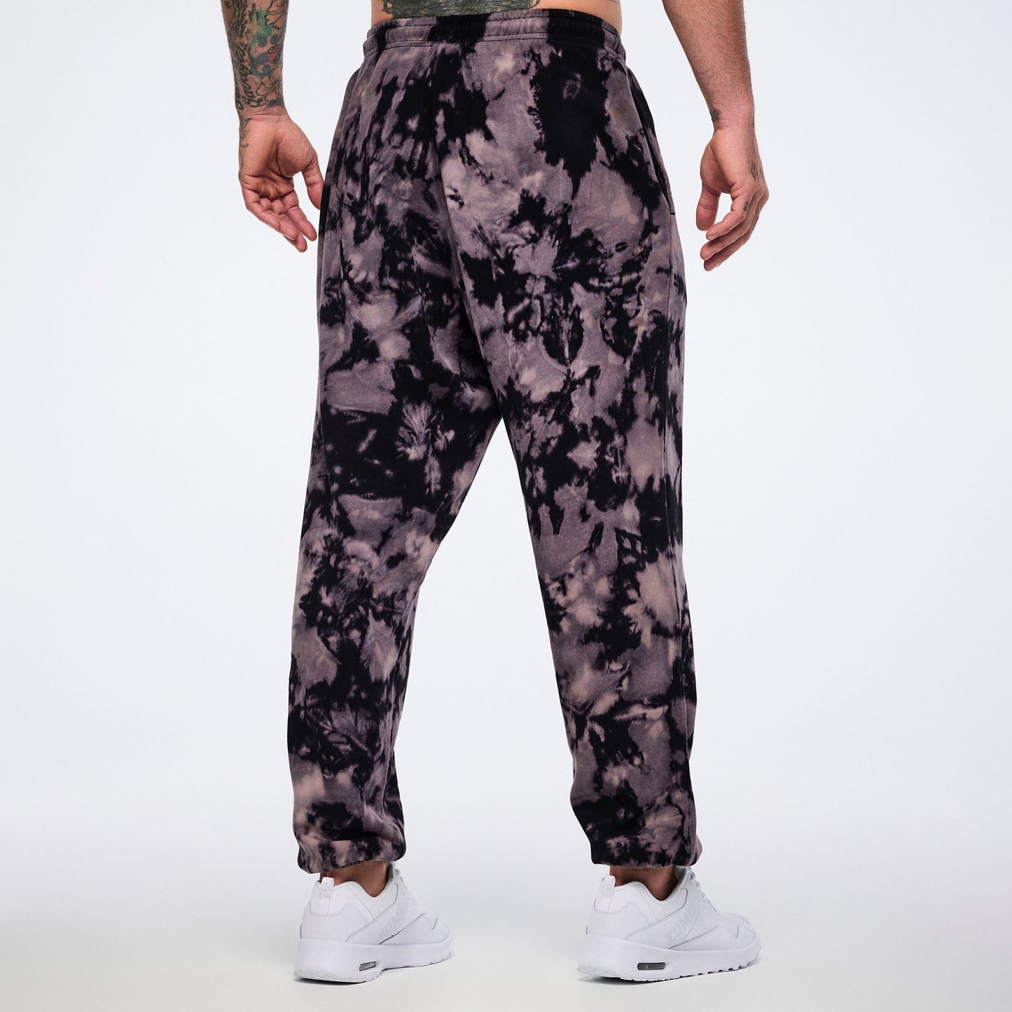 Wildbeat Men's Slouch Sweatpants